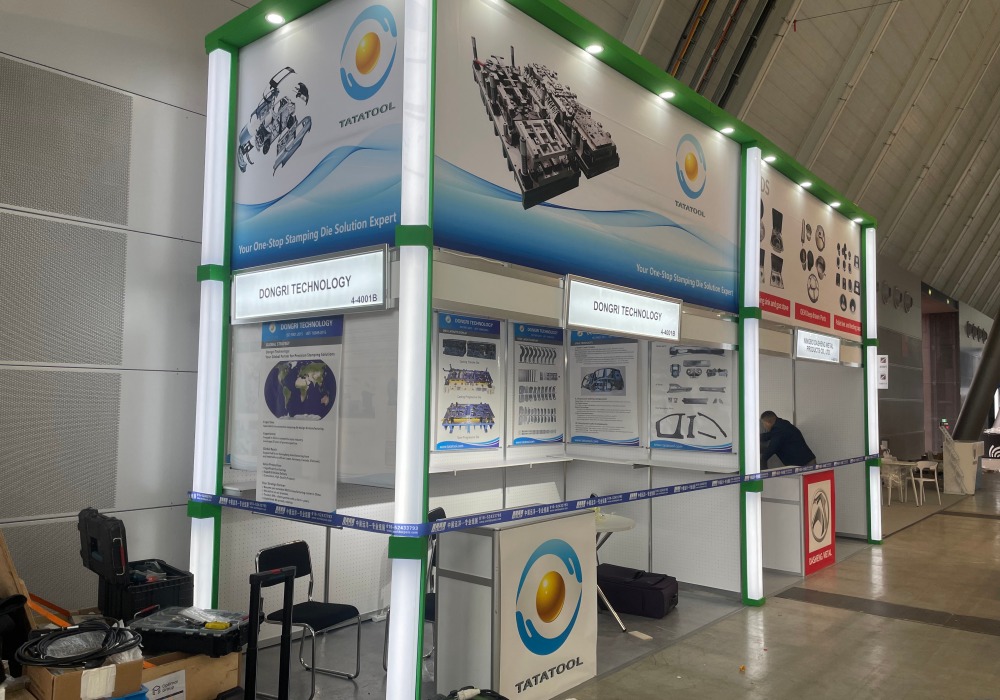 东日工业再度闪耀斯图加特BLECHEXPO，实力深耕欧洲市场获客户持续认可